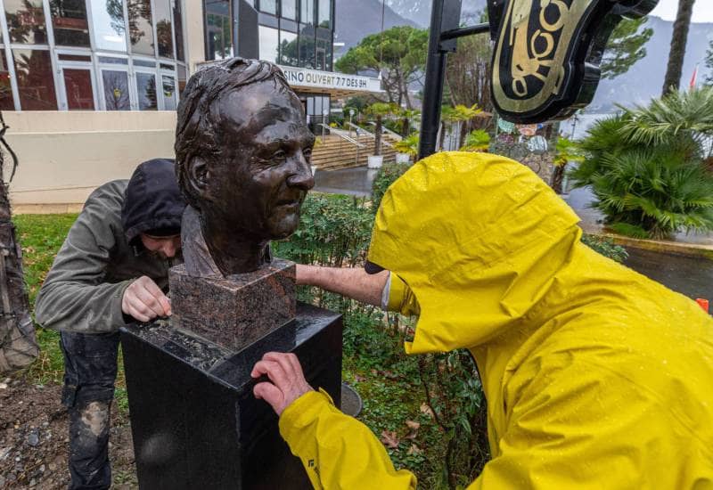 2023 - Bust of David Richards