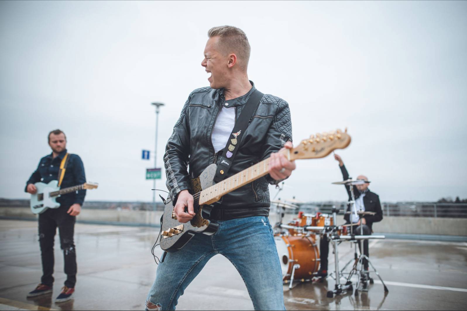 Devinne (Czech Republic) - Acoustic set